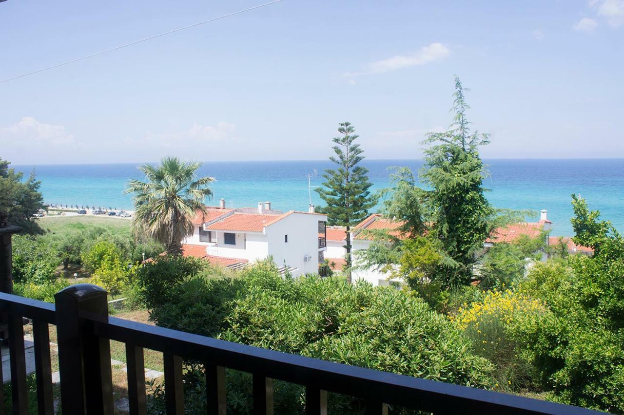 Possidi Aigaiopelagitika 2-Floor Beach House Kalandra Exterior photo